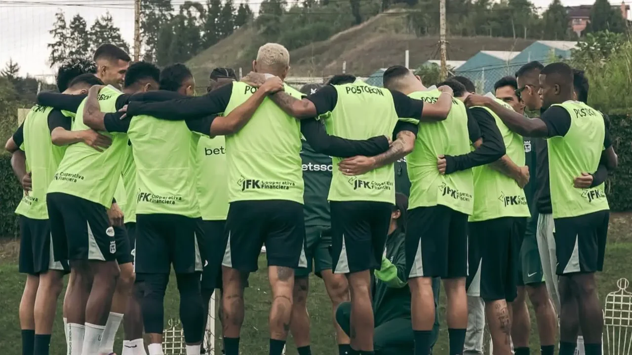 Atlético Nacional confirmed the sale of one of its promises to foreign football