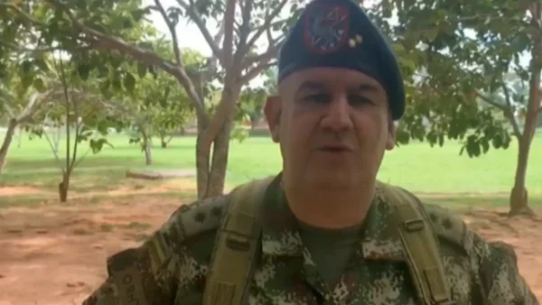 General Huertas, implicado en posible infiltración de las disidencias en las Fuerzas Militares, fue retirado de su cargo