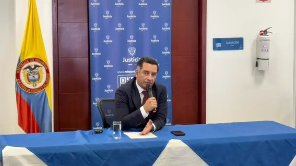 Ministro de Justicia advirtió que otros miembros del gabinete habrían sido interceptados con el software Pegasus