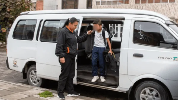 ¿Cómo acceder al programa de Movilidad escolar 2026 para llegar en ruta a los colegios oficiales de Bogotá?