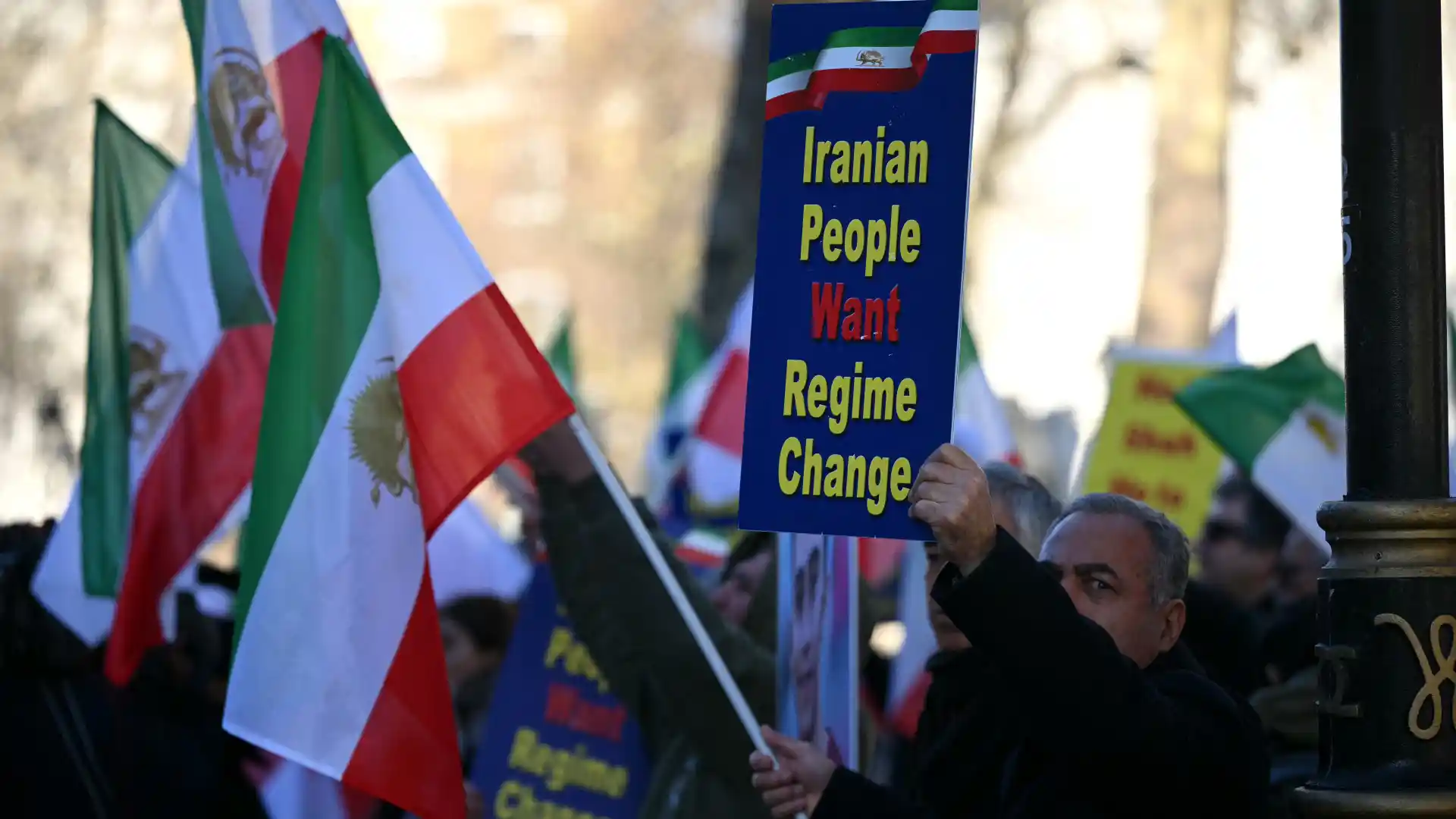 Trump dice que tomará medidas si Irán inicia ejecuciones de manifestantes