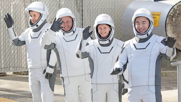 ⁠Misión de Space X vuelve antes a la tierra por astronauta que enfermó