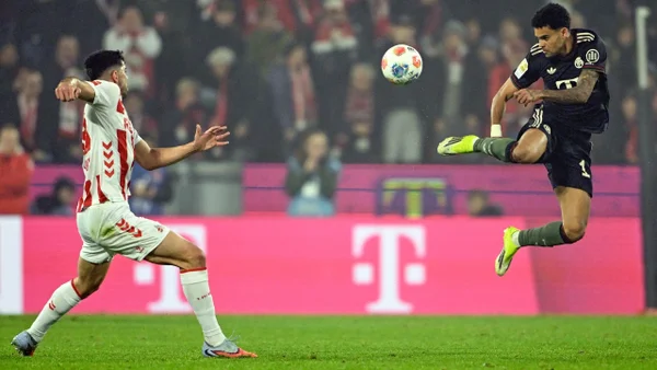 Luis Díaz no para: magistral asistencia tras impresionante corrida en el Bayern