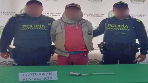 Capturan en flagrancia a sujeto que agredió a un perro en un ojo con un objeto contundente