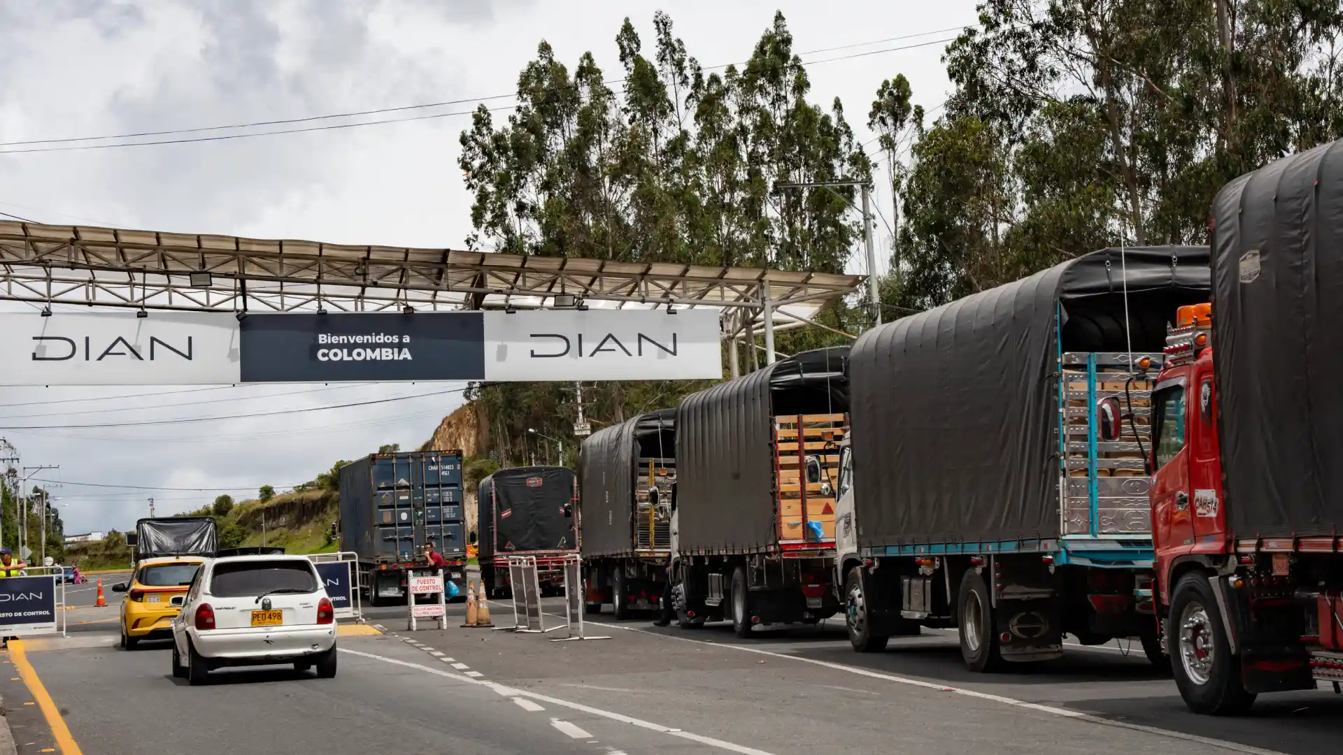 Colombia propone diálogo a Ecuador para hablar de aranceles en Ipiales