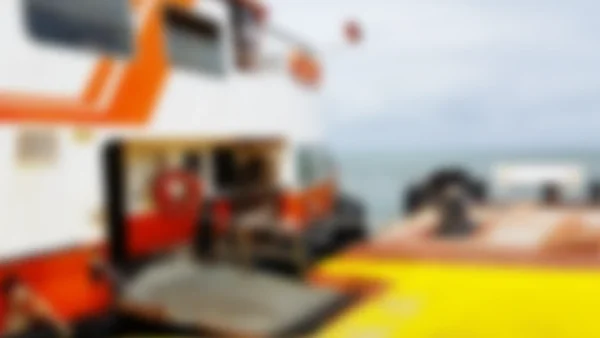 Polémica por millonaria compra de MinSalud: adquirieron lanchas ambulancia para una zona desértica