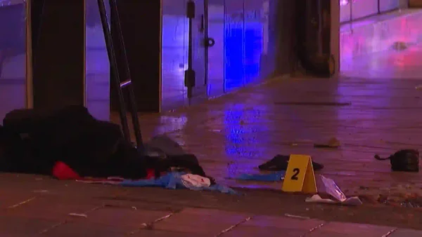 Un muerto y 13 heridos deja atentado con granada en local del centro de Bogotá: dos motociclistas detrás