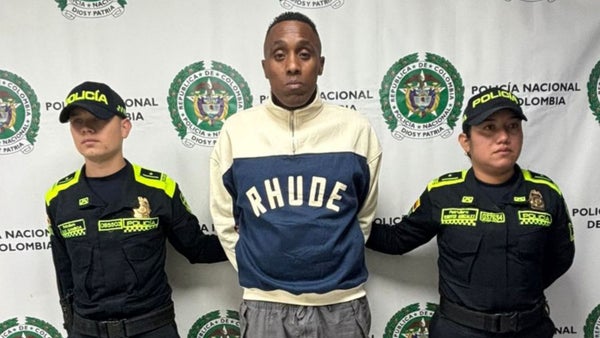 Capturan en Kennedy a hombre que atacó a su pareja con un pico de botella