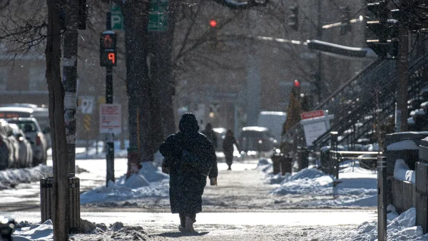 160 millones de personas están en riesgo por tormenta de nieve que amenaza con cubrir los Estados Unidos