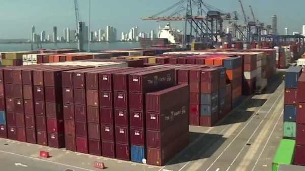 Listado de productos ecuatorianos que tendrán un arancel del 30% al ser importados a Colombia Listado de productos ecuatorianos que tendrán un arancel del 30% al ser importados a Colombia