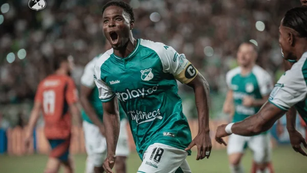 Deportivo Cali derrotó a Medellín de manera contundente y sumó sus primeros puntos