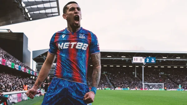 Chelsea amargó el regreso de Daniel Muñoz y terminó goleándolo en Premier League