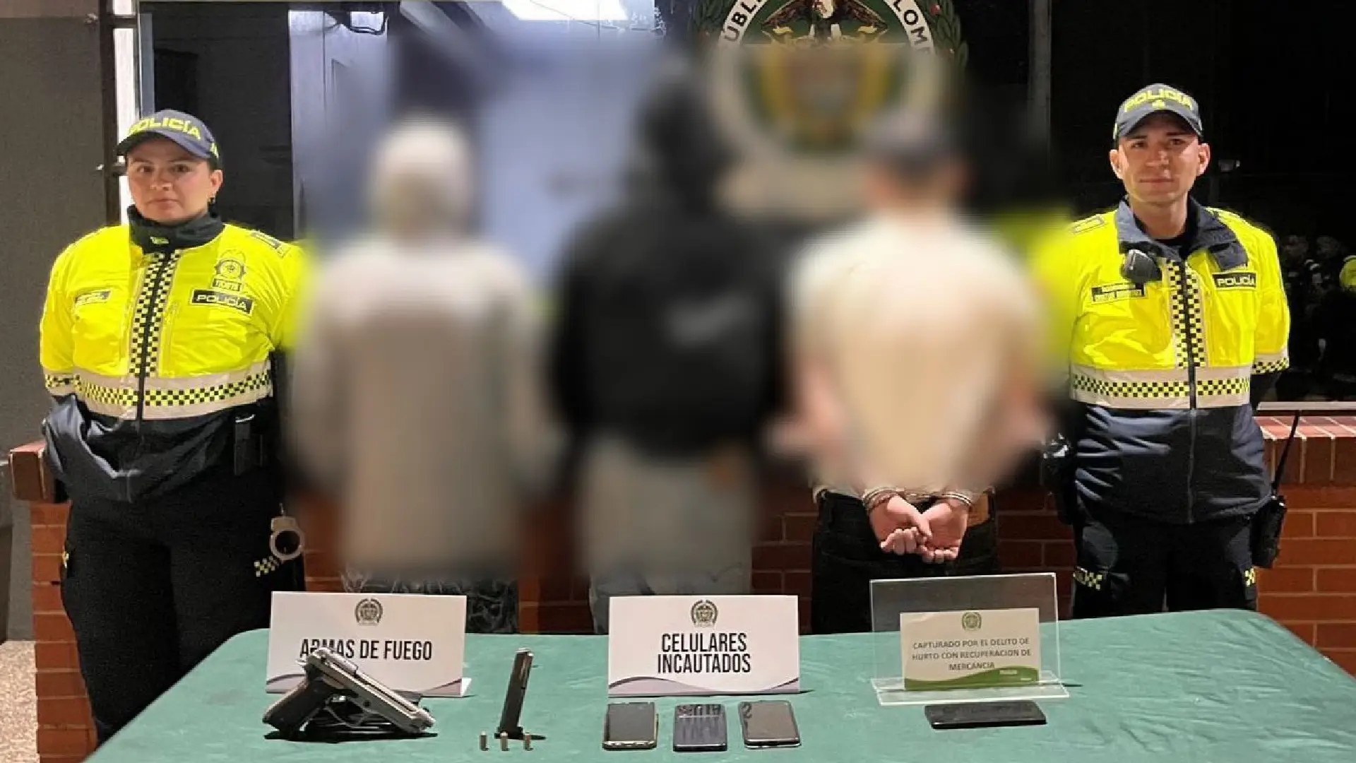 Capturados por hurto en restaurante de Bogotá