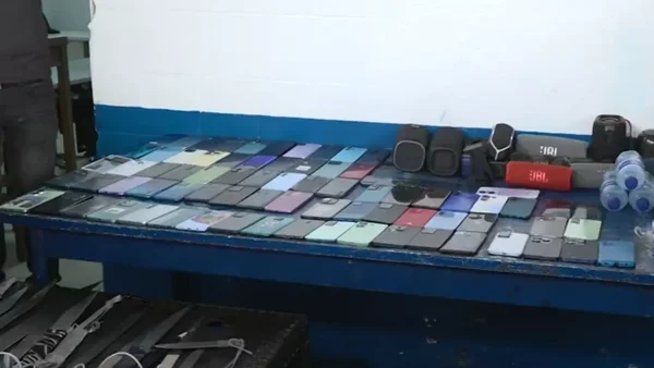 Inpec realiza operativos de incautación en 124 penales tras denuncia por red de estafa telefónica en la cárcel de Cómbita