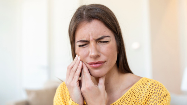 ¿Por qué se genera sensibilidad dental ante estímulos sonoros, táctiles o visuales?