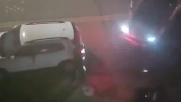 Ladrones le robaron la camioneta a una familia en Bogotá: quedaron grabados los gritos de auxilio Ladrones le robaron la camioneta a una familia en Bogotá: quedaron grabados los gritos de auxilio