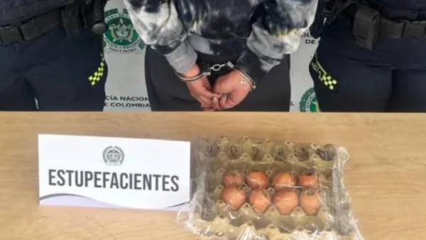 Descubren insólito intento de ingreso de droga a celdas en Bogotá: mujer llevó huevos con marihuana