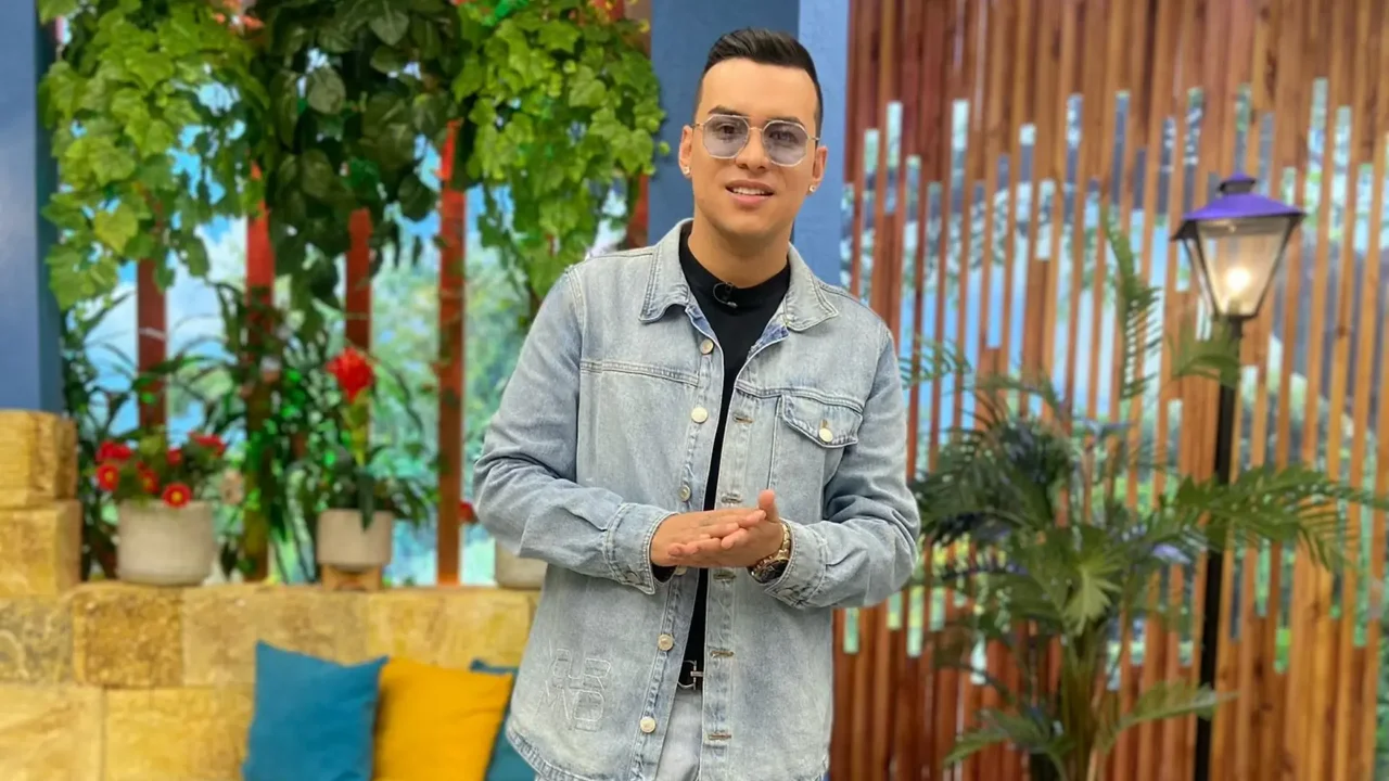 Video of Yeison Jiménez celebrating his mom's birthday moves on social media