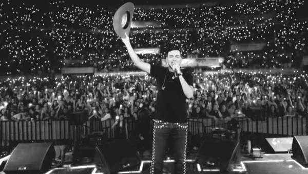 EN VIDEO: así fue la llegada de Sonia Restrepo, esposa de Yeison Jiménez, al concierto homenaje en El Campín