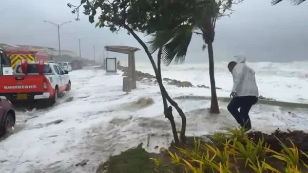 Cartagena: cierre total de playas es decretado por condiciones meteomarítimas adversas Cartagena: cierre total de playas es decretado por condiciones meteomarítimas adversas