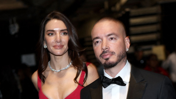 “Estoy cansado”: J Balvin habló sobre la compleja situación de pareja que vive con Valentina Ferrer