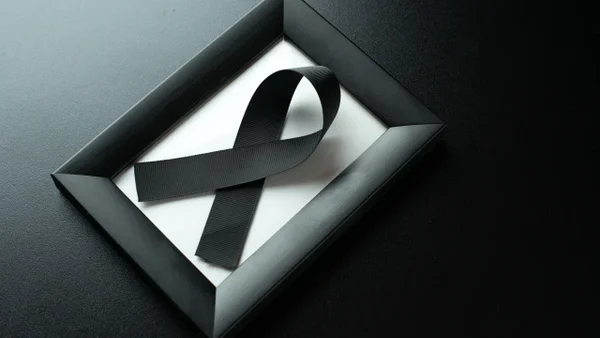 Murió reconocido cantante tras ser baleado en su pecho