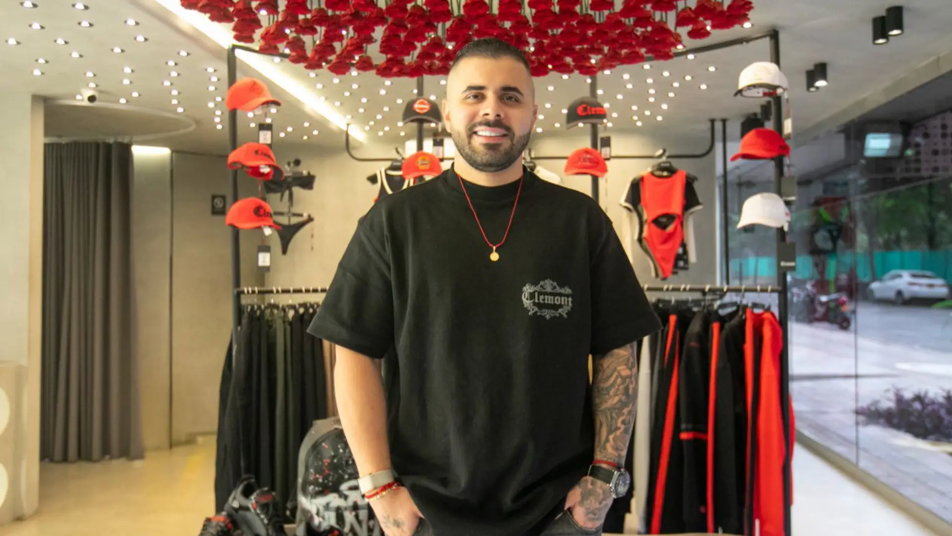 La marca antioqueña que impone el sello de moda "hecho en Colombia" en al menos 10 países