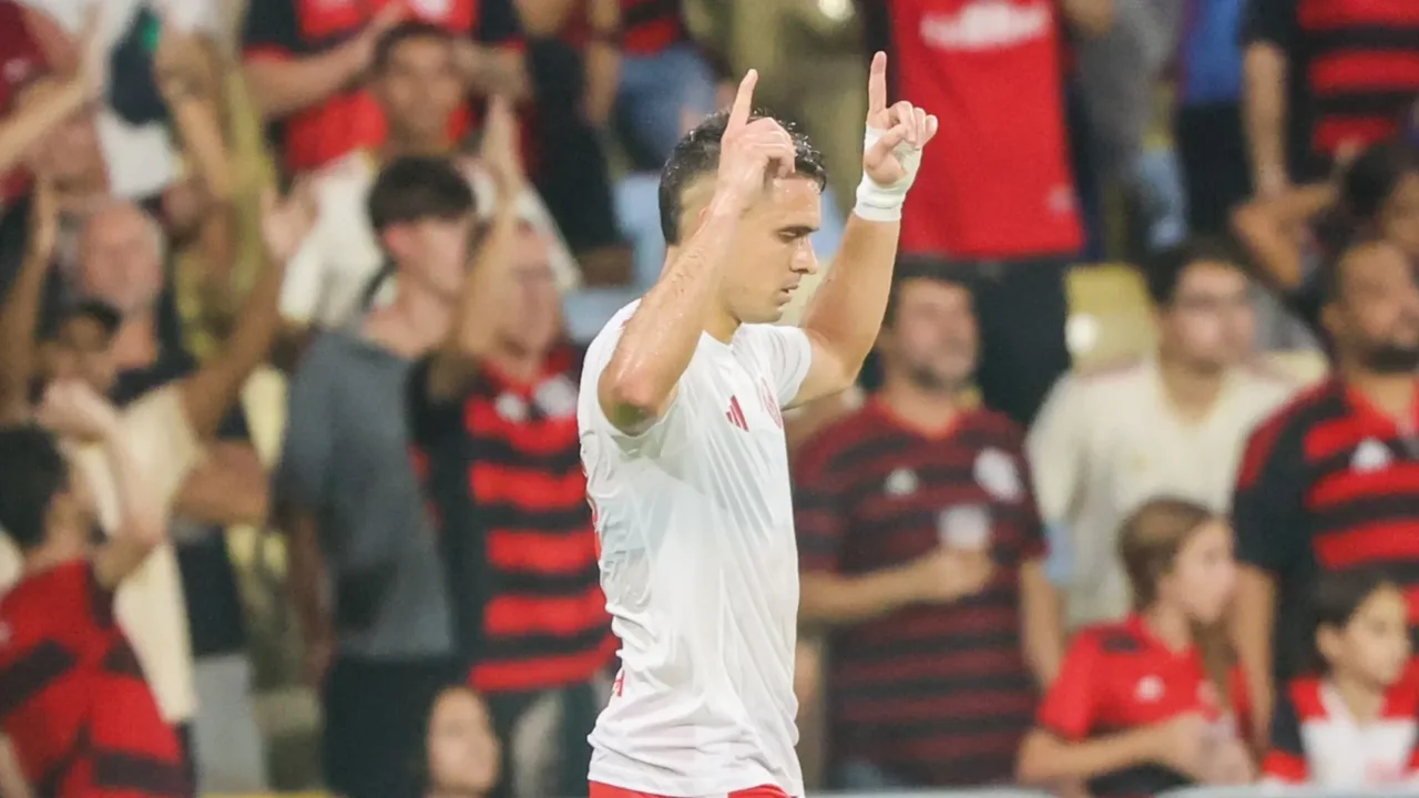 Santos Borré vuelve a brillar de cara al Mundial: señor golazo en el Macaraná