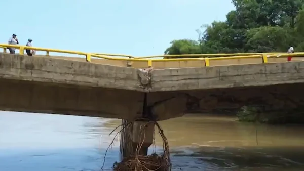 Columna central de puente que comunicaba el Magdalena con La Guajira se fracturó: no hay paso terrestre Columna central de puente que comunicaba el Magdalena con La Guajira se fracturó: no hay paso terrestre