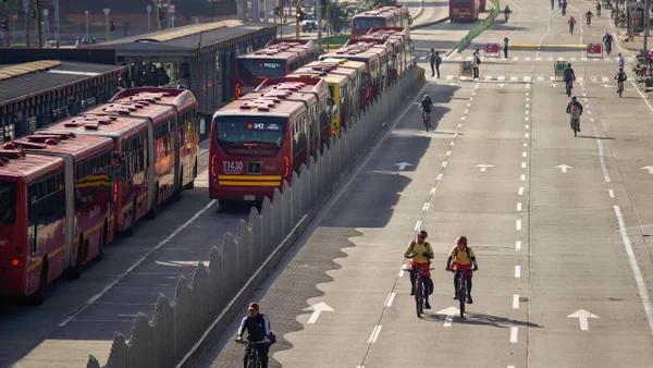 Casi mil personas fueron sancionadas por ignorar las restricciones del Dia sin carro en Bogotá ¿Qué hacer si su vehículo fue inmovilizado?