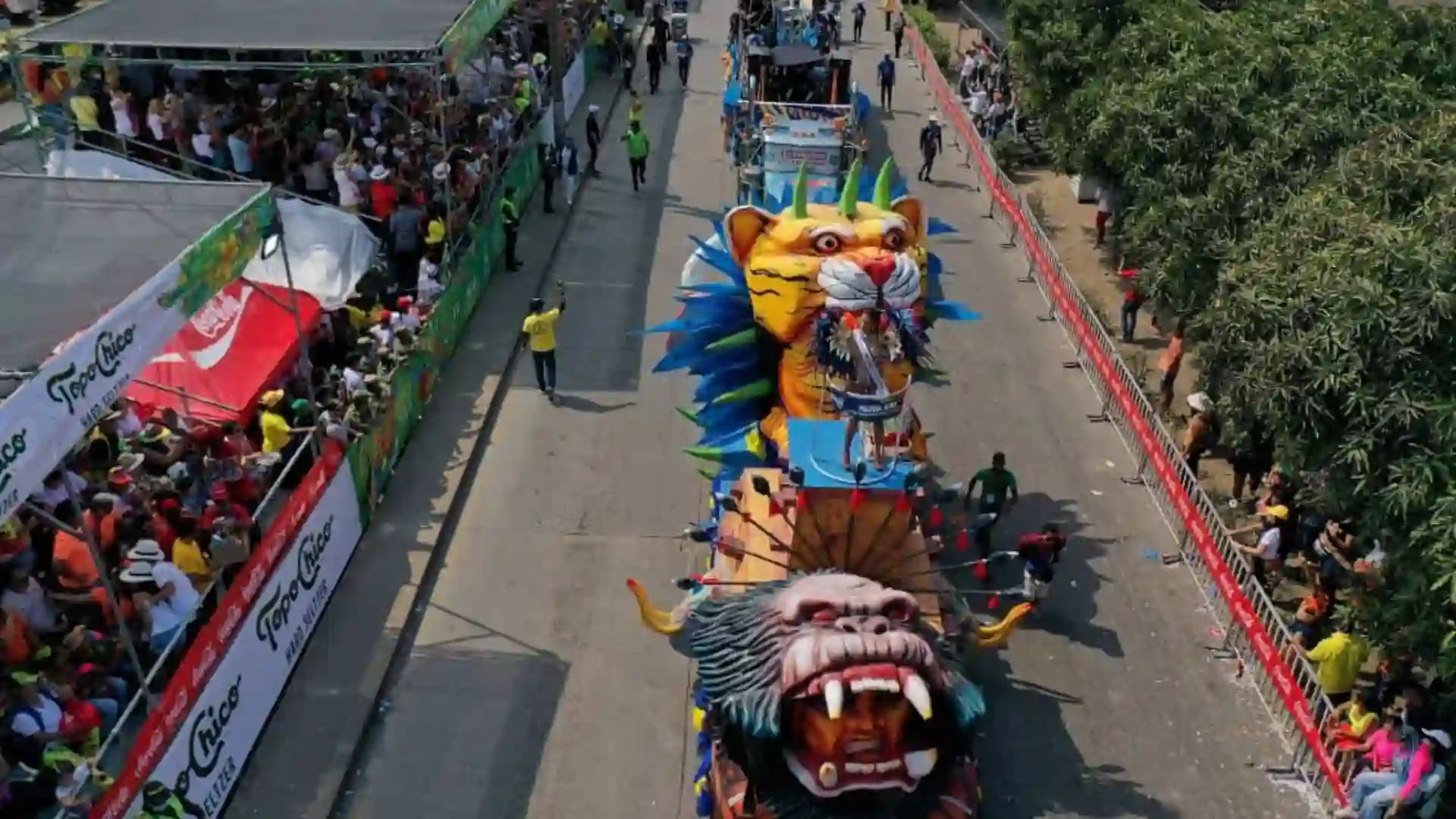 ¿Cuántos peajes hay que cruzar para llegar al carnaval de Barranquilla por carretera?