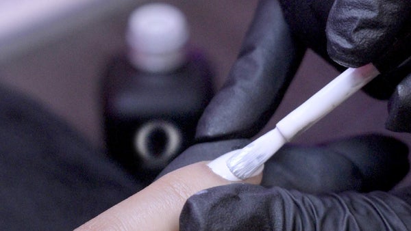 Industria de uñas en Colombia acelera innovación tras nuevos estándares internacionales