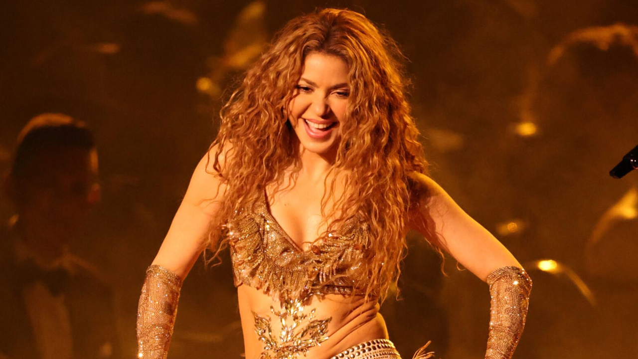 Explosive device removed in Copacabana before Shakira's concert