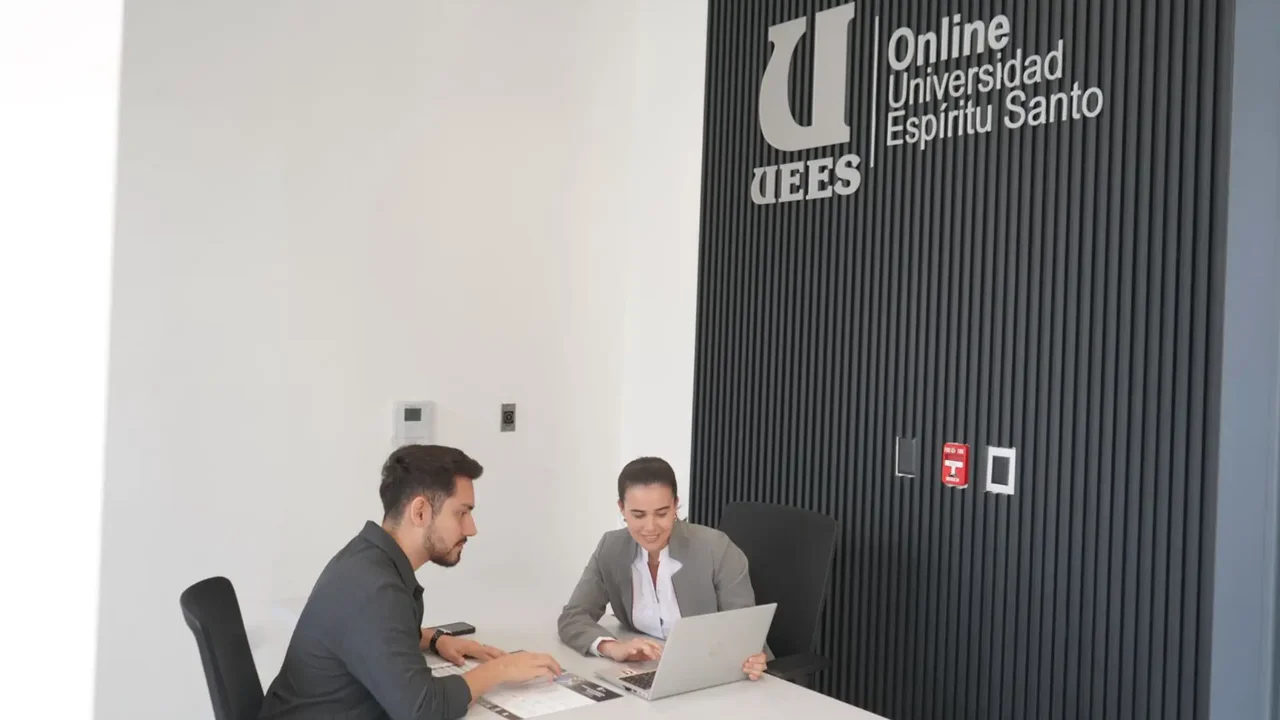 UEES opens full scholarships for national and foreign students: How to apply for free courses?