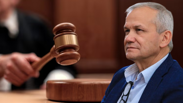 Corte Suprema deja en firme la orden de captura internacional contra Carlos Ramón González, prófugo por caso de la UNGRD Corte Suprema deja en firme la orden de captura internacional contra Carlos Ramón González, prófugo por caso de la UNGRD