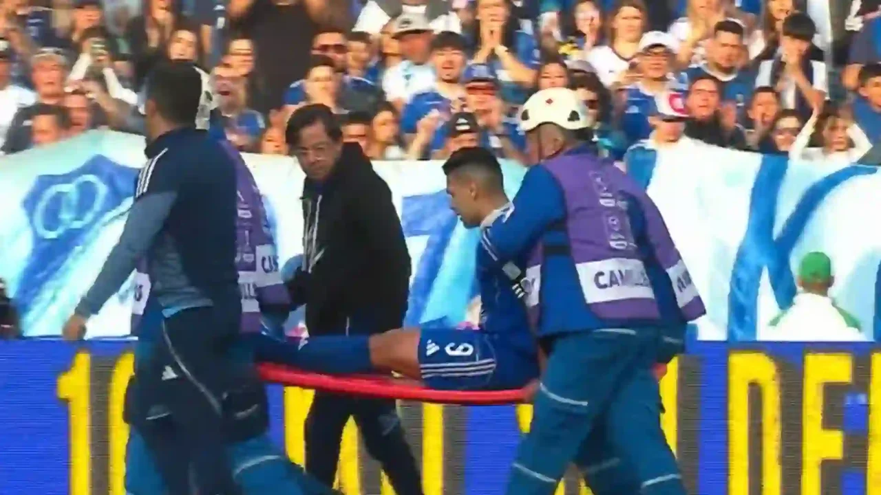 Concern in Millonarios: Rodrigo Contreras and Falcao García leave on stretchers against Llaneros