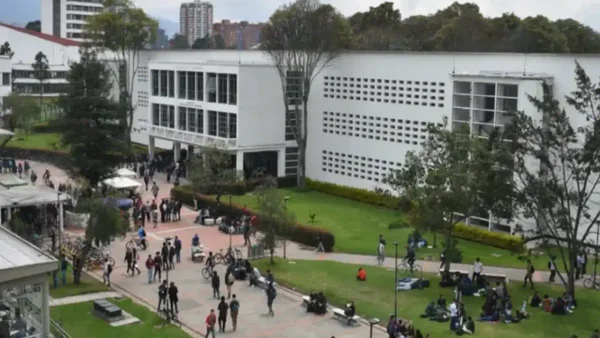 Distrito monitorea la llegada e instalación, sin autorización, de más de 700 manifestantes a la Universidad Nacional Distrito monitorea la llegada e instalación, sin autorización, de más de 700 manifestantes a la Universidad Nacional