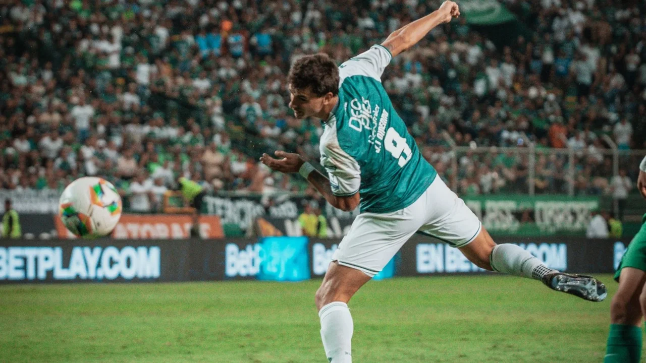 Cali defeated Nacional with a great goal from Dinenno and the 'sugar grower' breathes among the top eight