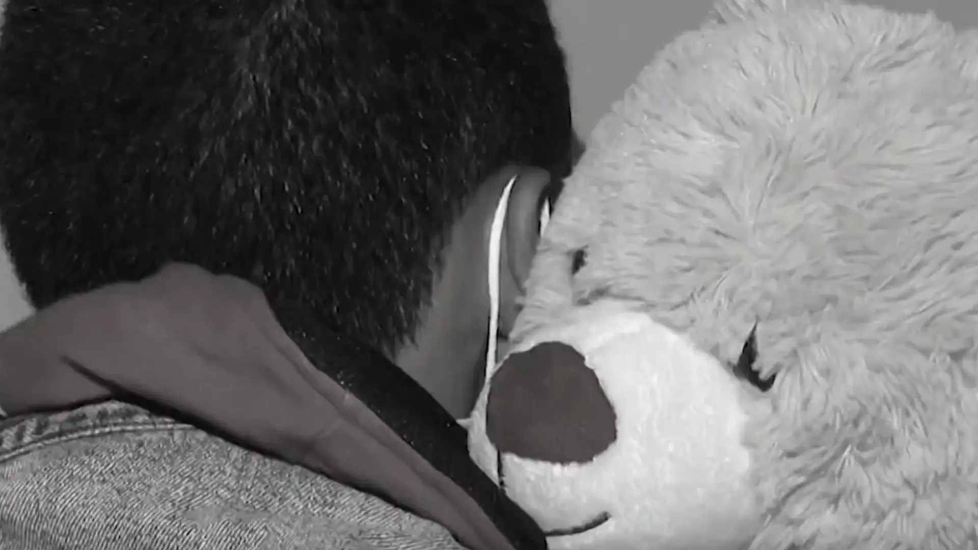 “La EPS se encargó de matarme a mi hijo”: madre de Kevin, el niño con hemofilia que murió esperando medicinas