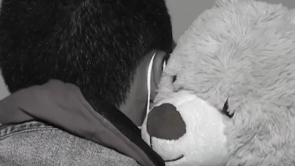 “La EPS se encargó de matarme a mi hijo”: madre de Kevin, el niño con hemofilia que murió esperando medicinas