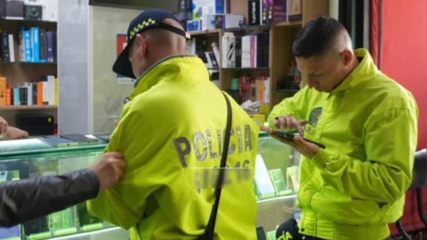70 celulares incautados y cinco establecimientos cerrados en Suba tras megaintervención policial