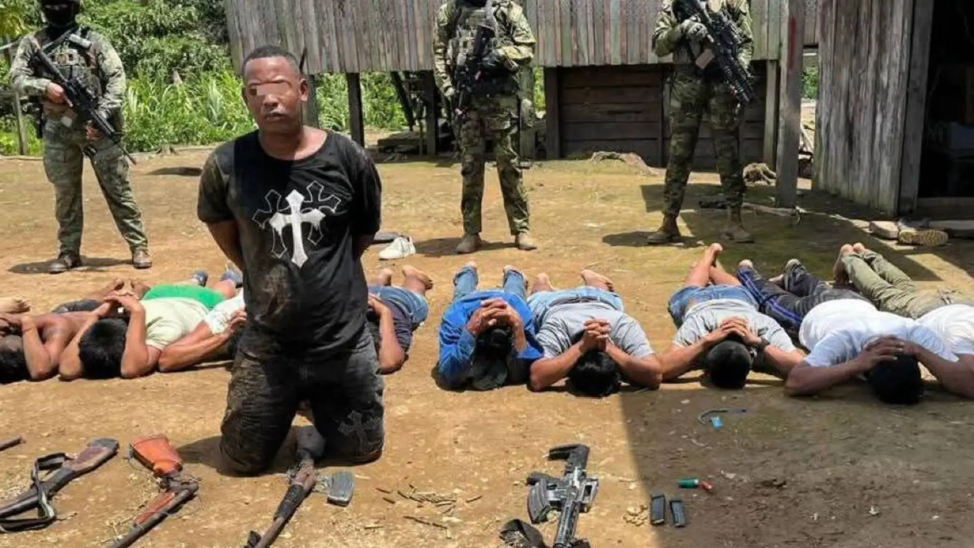 Capturados por el Ejército de Ecuador