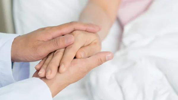 Reconocida actriz, en medio de lágrimas, reveló resultados positivos tras una prueba de cáncer Reconocida actriz, en medio de lágrimas, reveló resultados positivos tras una prueba de cáncer