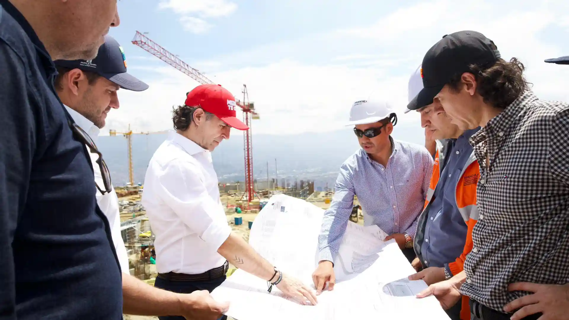 Cárcel en Medellín en construcción