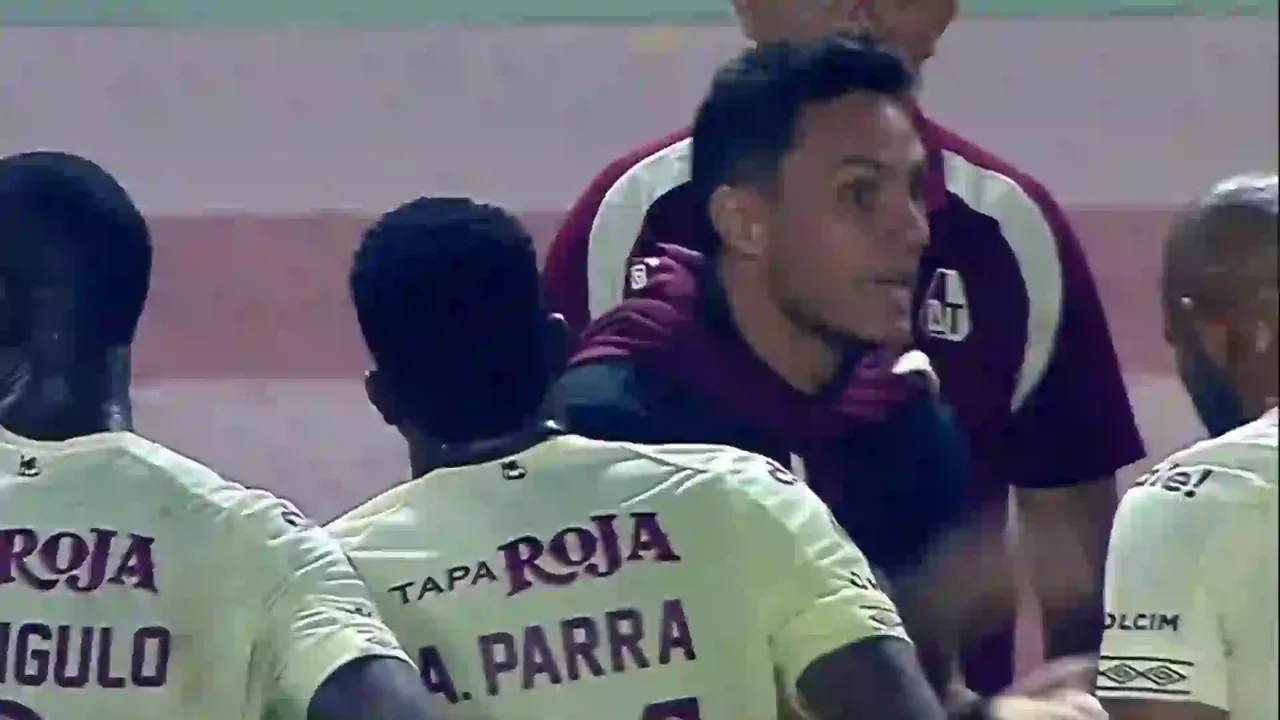 “A Thousand Passes”: Lucas González’s Rally Cry Goes Viral After Tolima’s Libertadores Victory