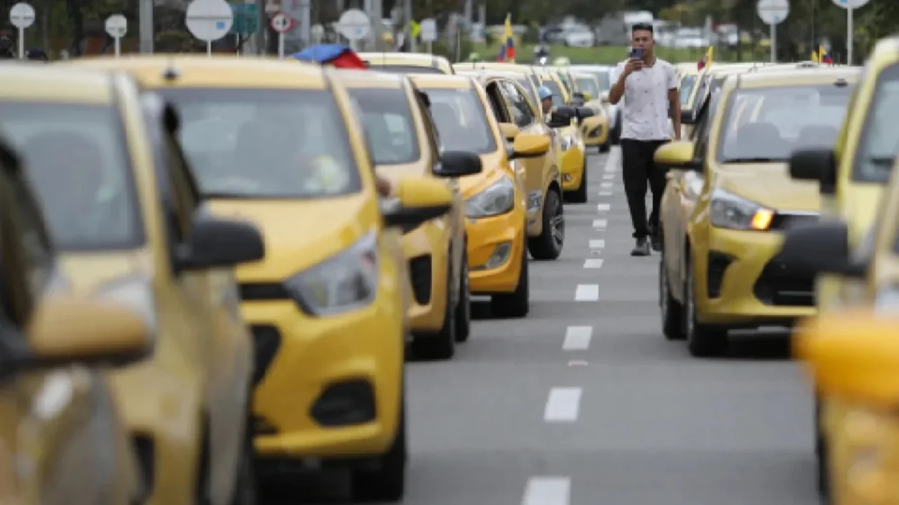 From 16,000 to Less Than 5,000: The Silent Collapse of the Taxi Market
