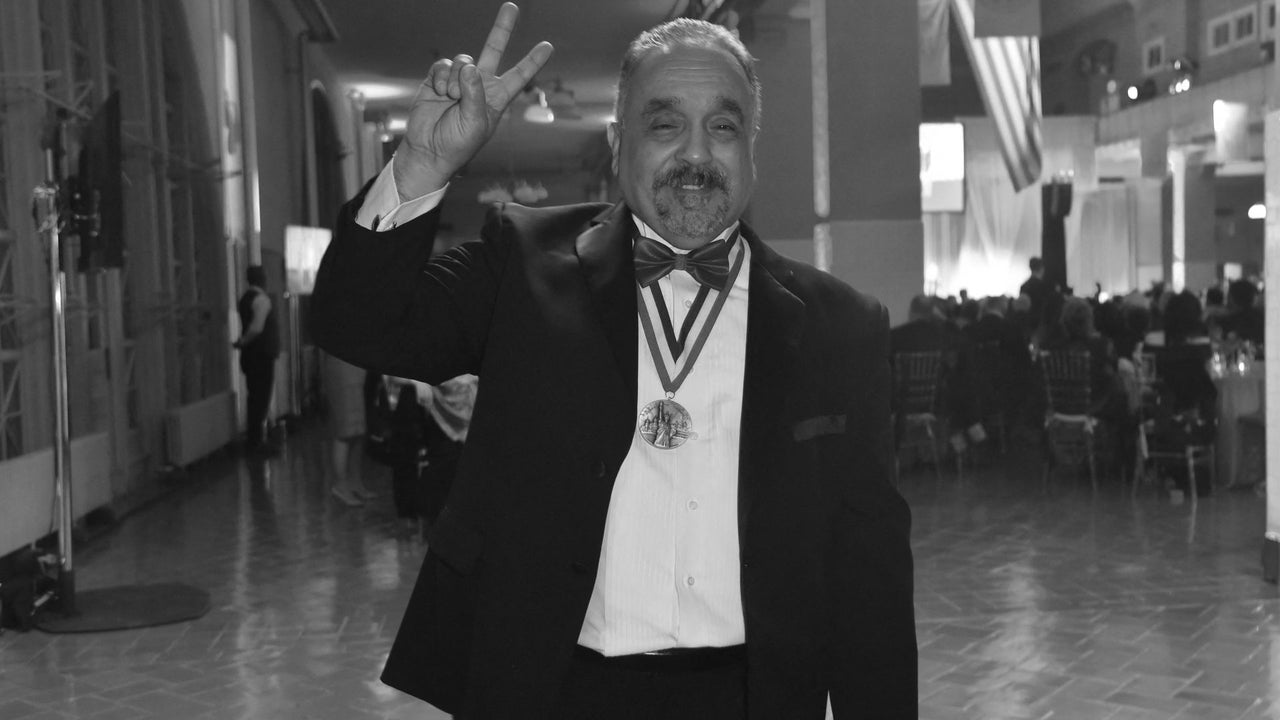 Why was Willie Colón hospitalized hours before his death?