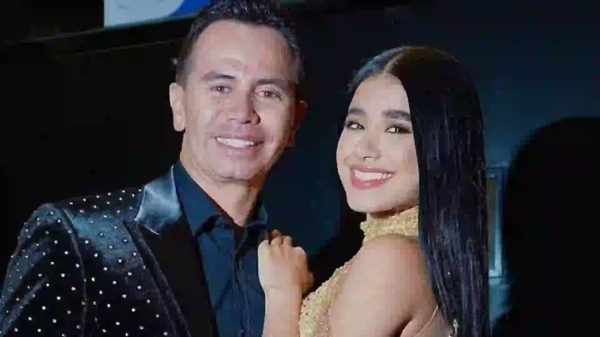 Jhonny rivera y Jenny López