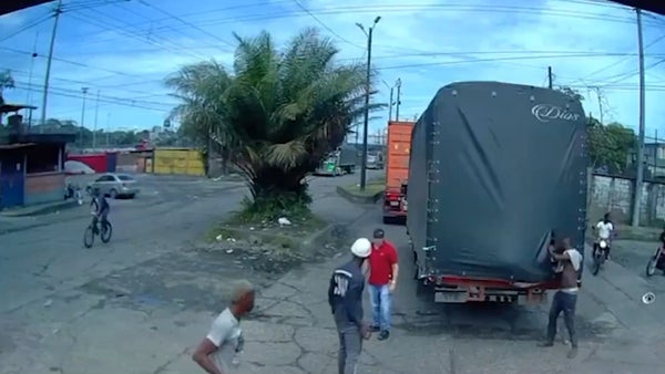 Saqueos en Buenaventura: gremios alertan por inseguridad en medio de la crisis logística