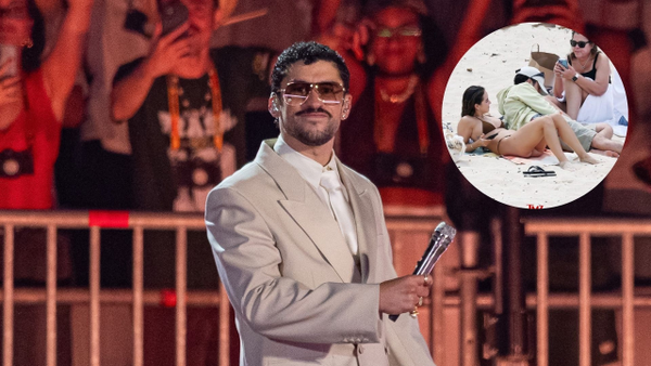 ¿Otra oportunidad? Bad Bunny es sorprendido en una playa en Sidney con su expareja